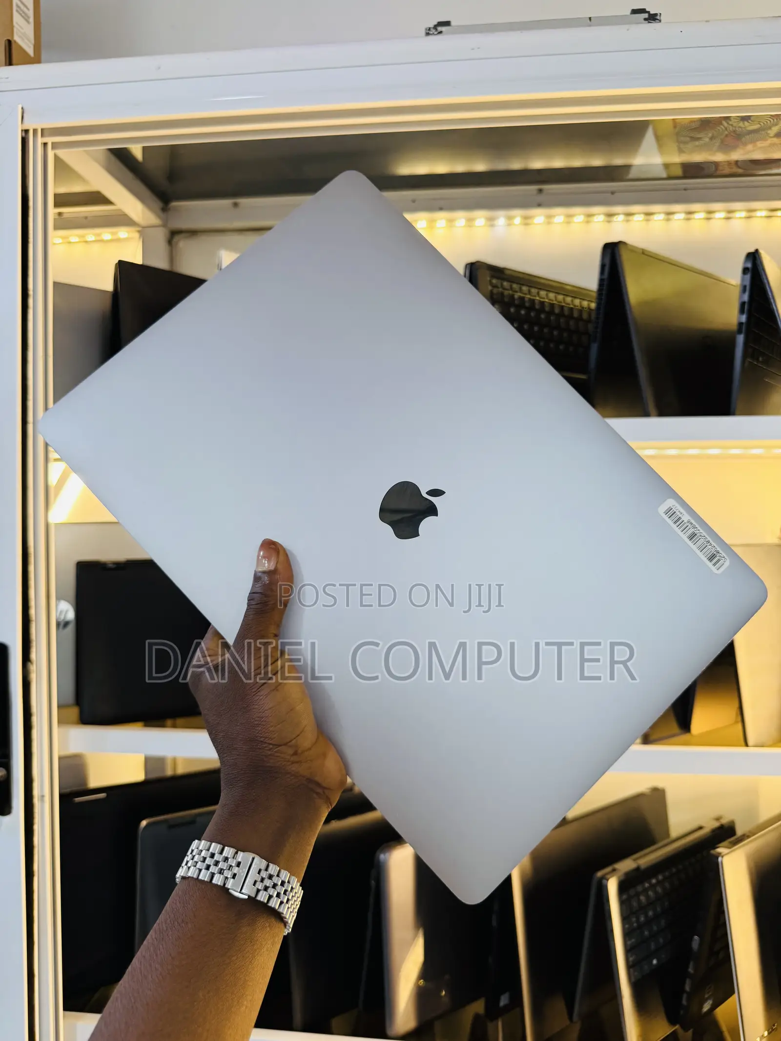 Laptop Apple MacBook Pro 2019 16GB Intel Core i7 SSD 512GB