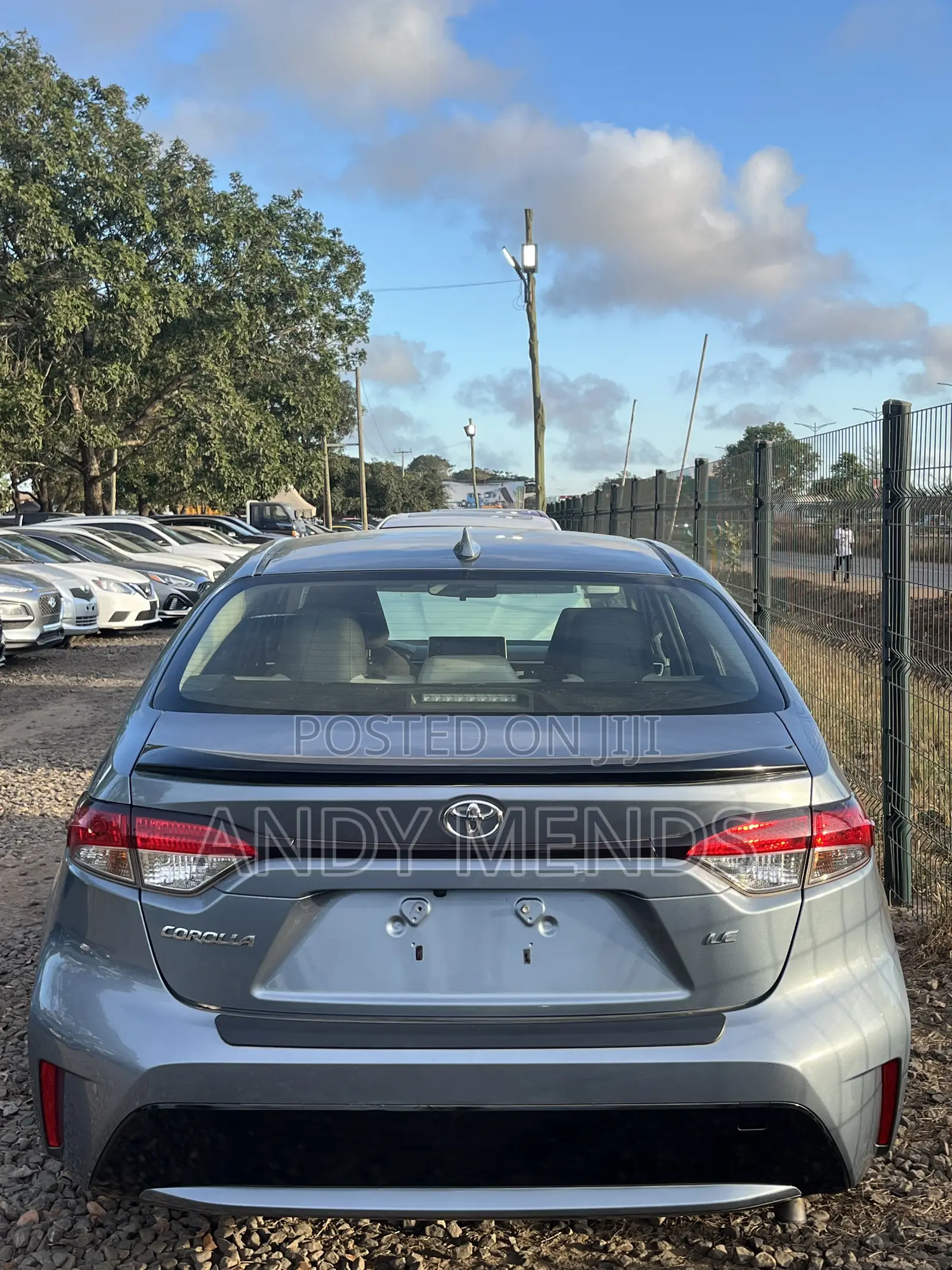 Toyota Corolla LE 2021 Gray