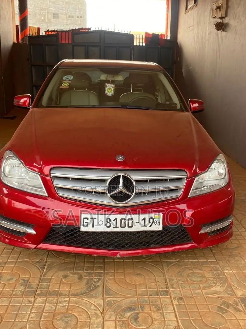 Mercedes-Benz C300 Luxury 4Matic Sedan AWD (3.5L 6cyl 7A) 2014 Red