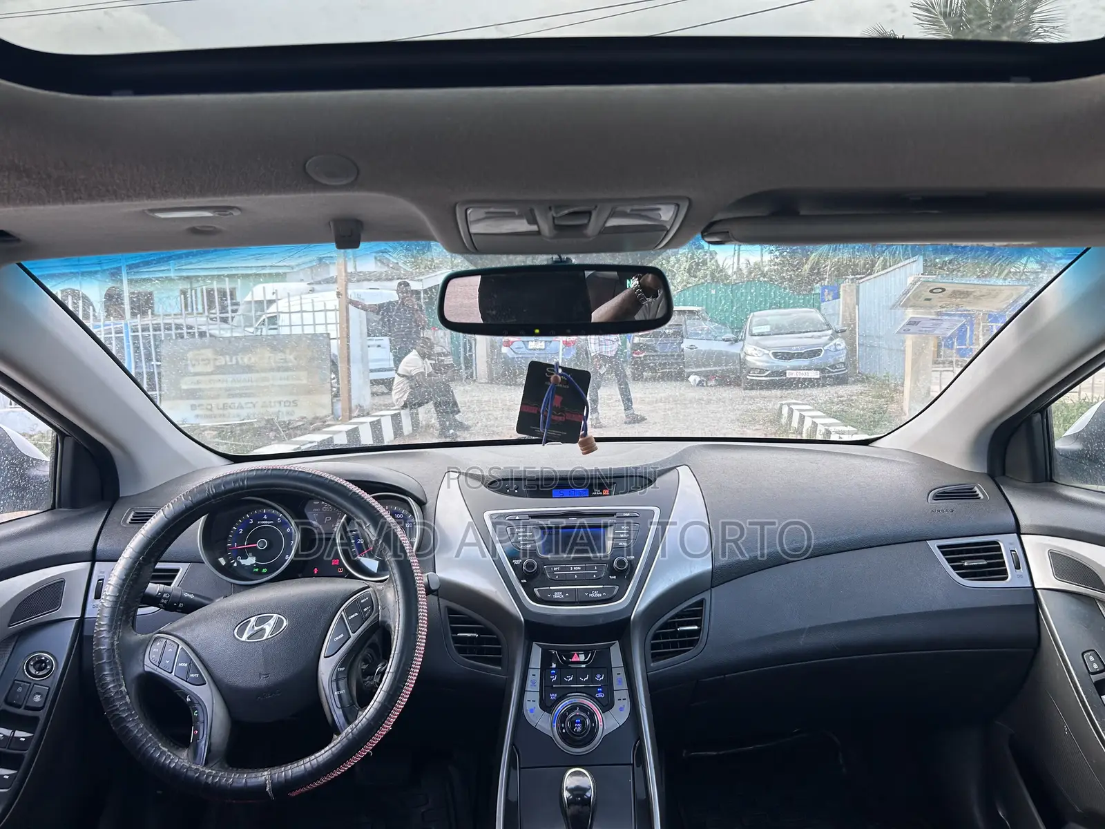 Hyundai Elantra Limited Sedan FWD (1.8L 4cyl 6A) 2013 Silver