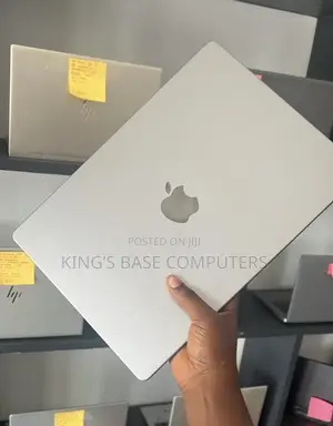 Laptop Apple MacBook Pro 2021 M1 16GB Apple M1 Pro SSD 1T