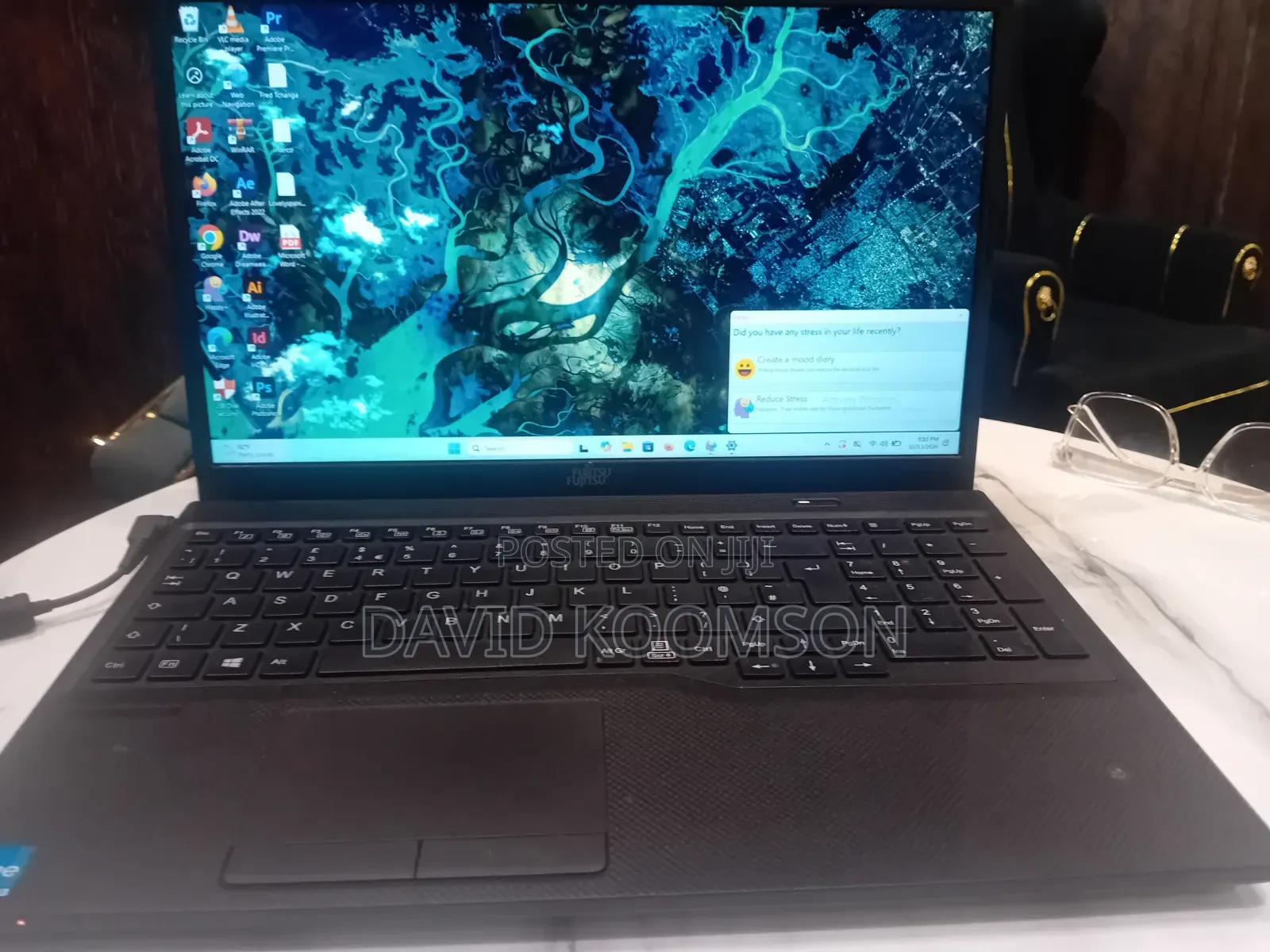 New Laptop Fujitsu Lifebook E746 8GB Intel Core i3 HDD+SSD 256GB