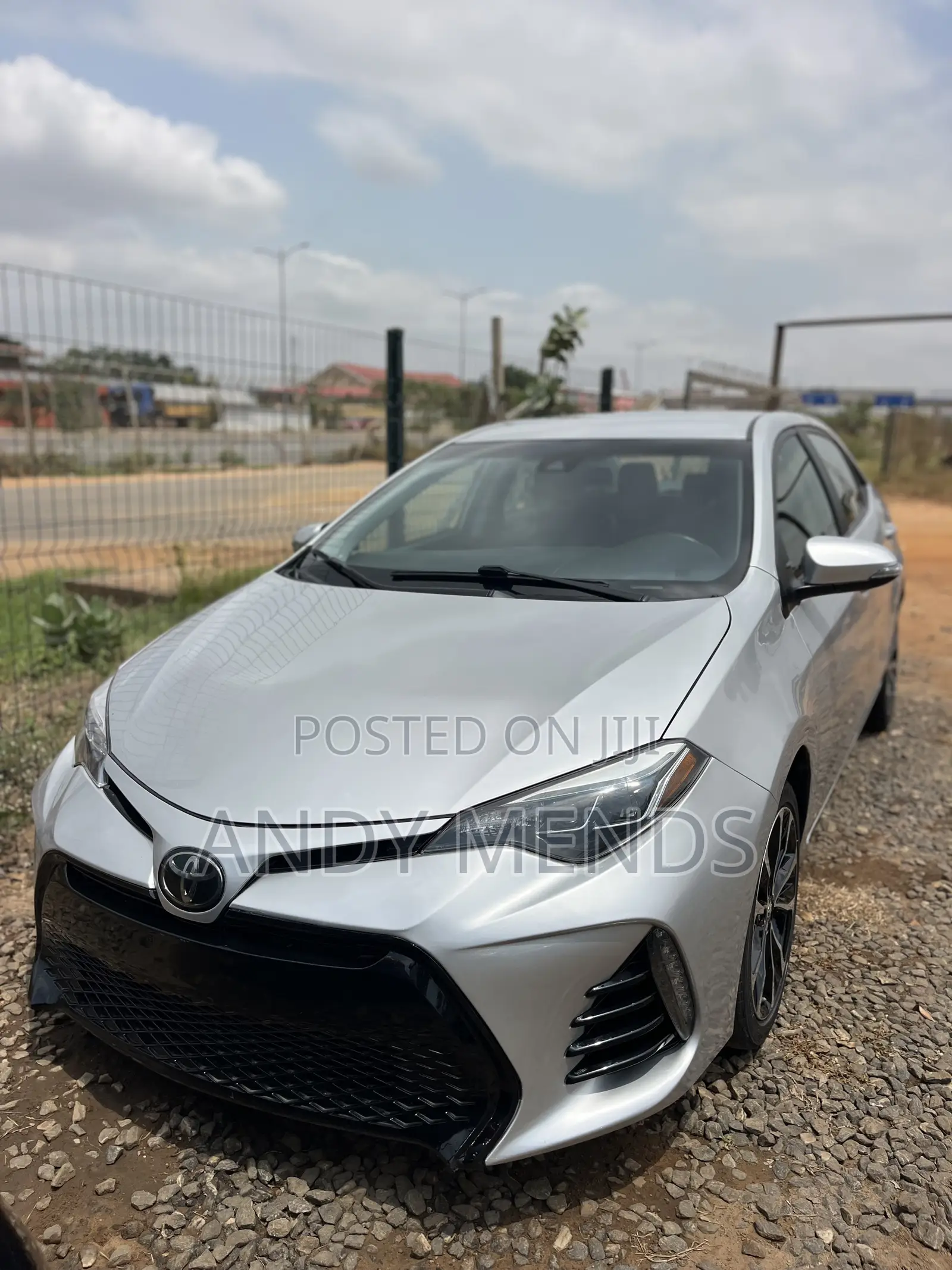 Toyota Corolla 2017 Silver