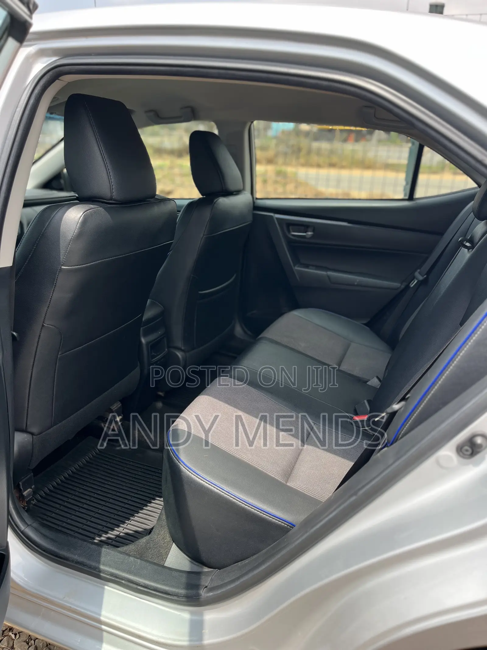 Toyota Corolla 2017 Silver