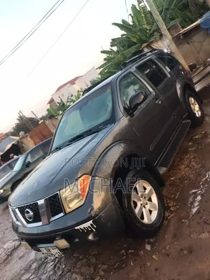 Nissan Pathfinder 2008 Gray
