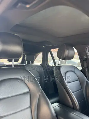 Mercedes-Benz GLC-Class 2019 Gold