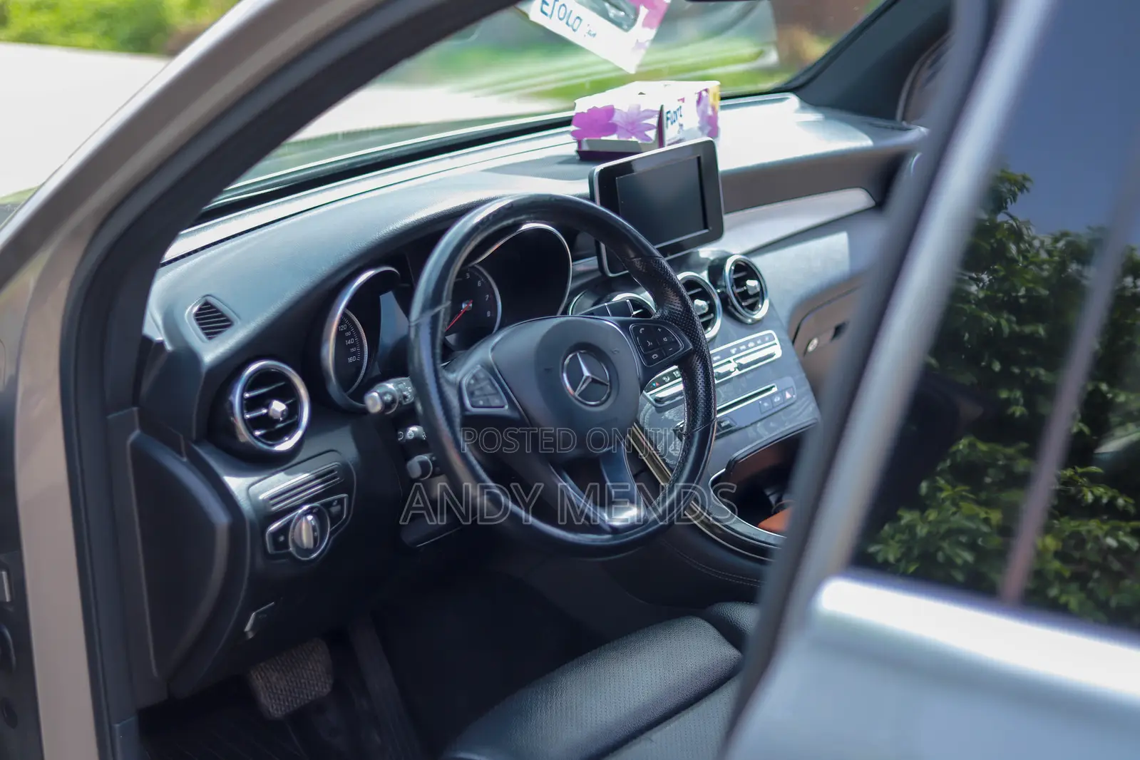 Mercedes-Benz GLC-Class 2019 Gold