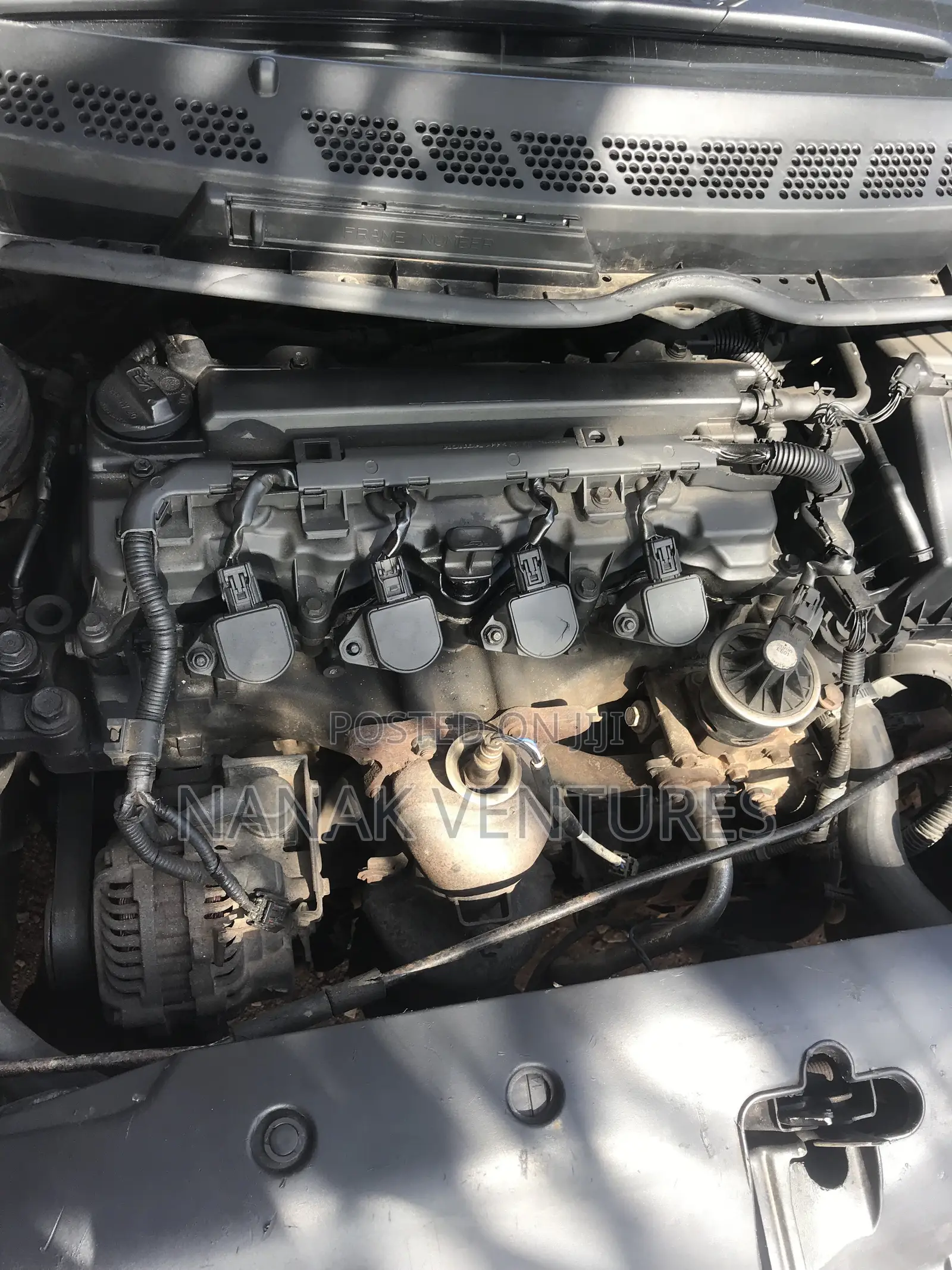 Honda Civic 1.8 5 Door Automatic 2011 Silver
