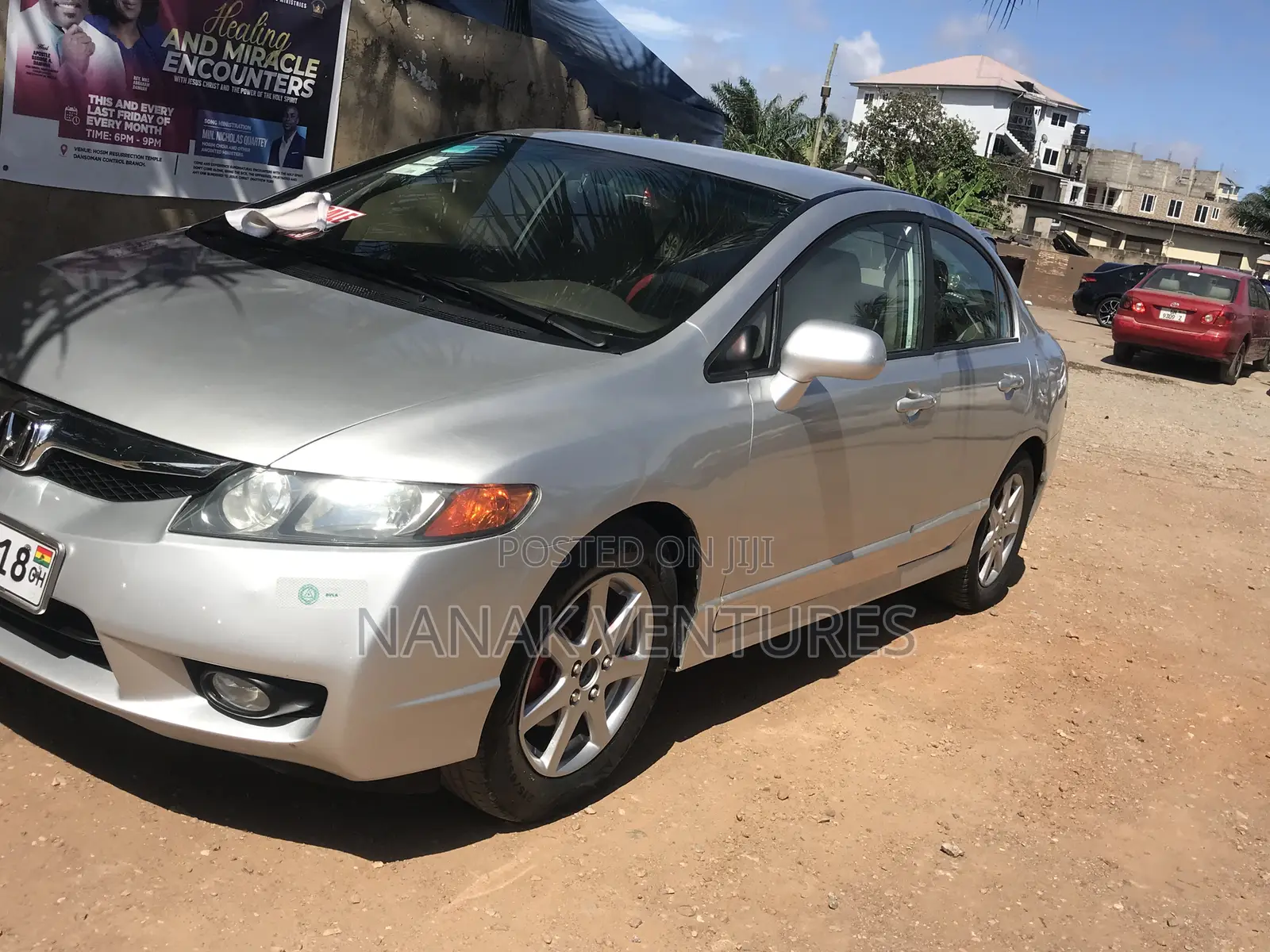 Honda Civic 1.8 5 Door Automatic 2011 Silver