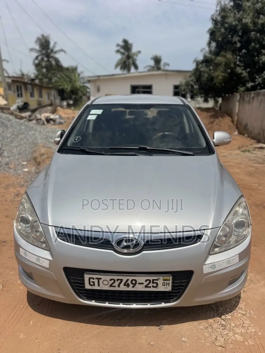 Hyundai i30 1.6 2011 Silver
