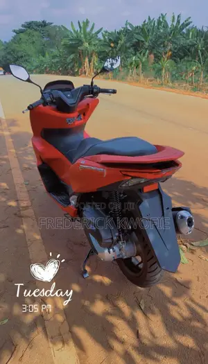 New Honda 2025 Red