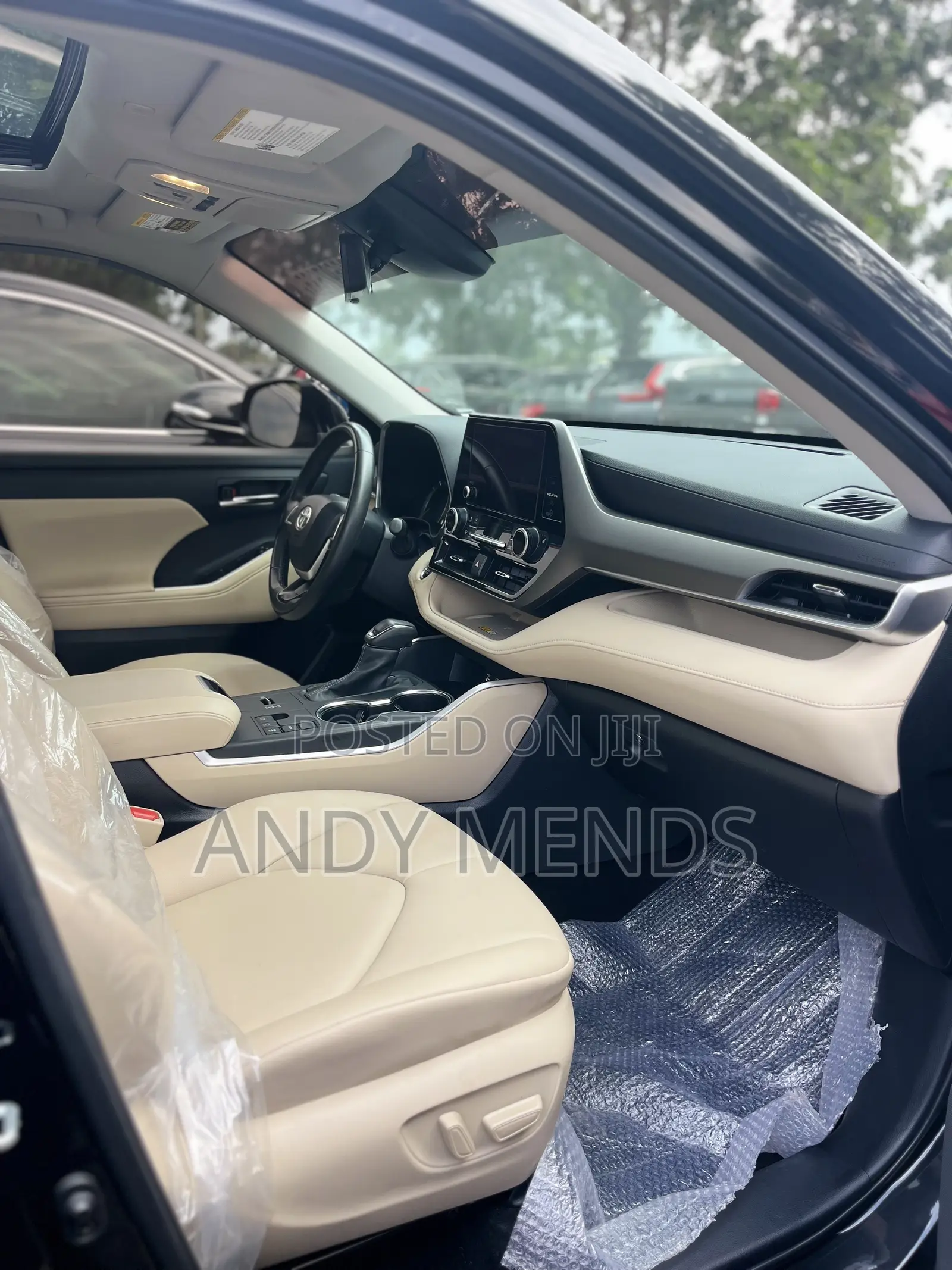 Toyota Highlander XLE AWD 2024 Black