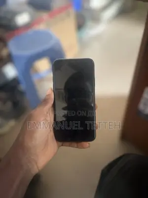 Apple iPhone XR 64 GB Black