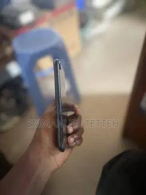 Apple iPhone XR 64 GB Black