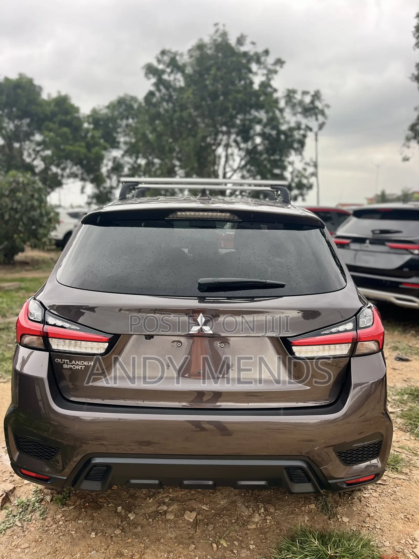 Mitsubishi Outlander Sport SE 2021 Brown