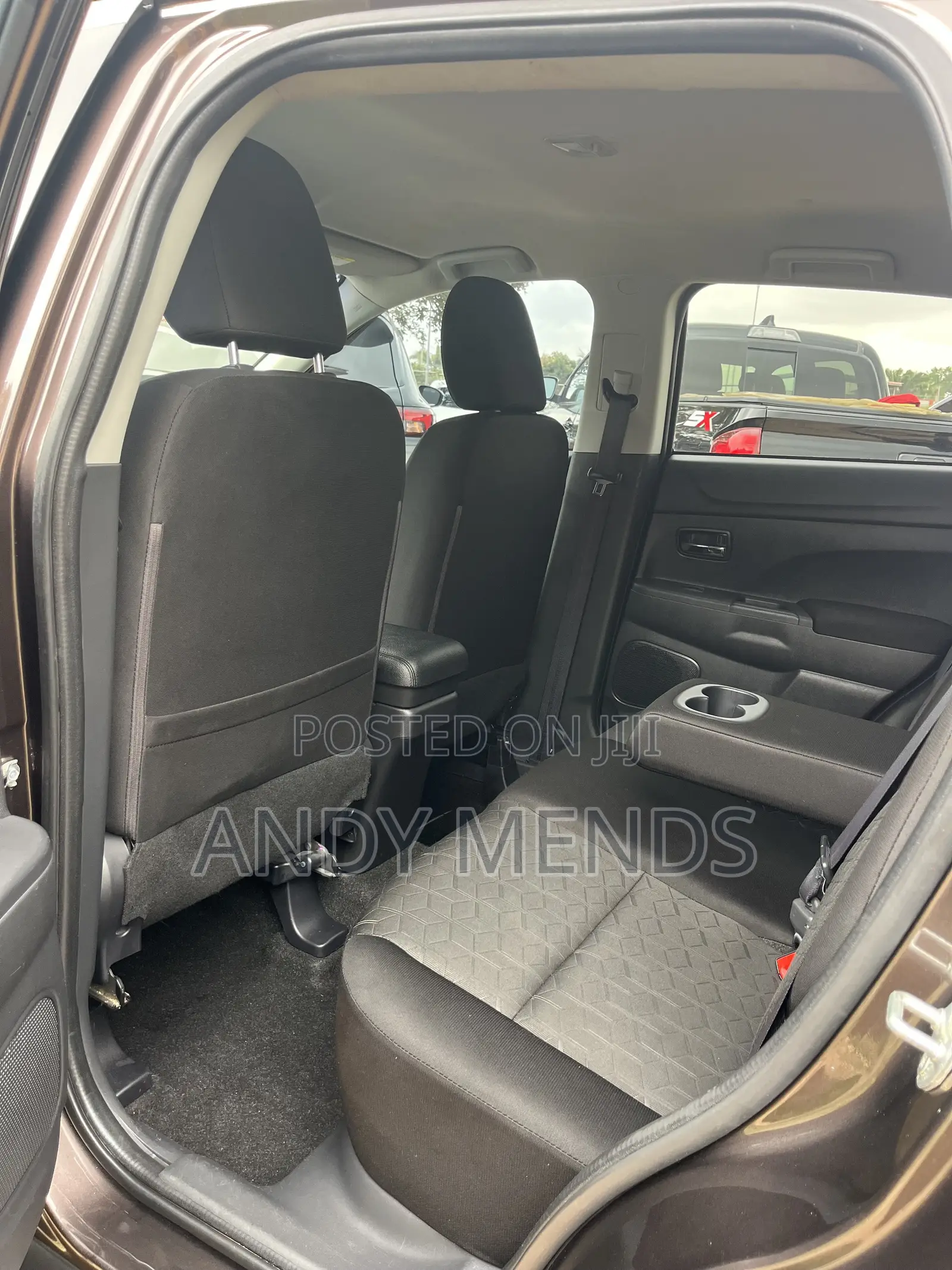 Mitsubishi Outlander Sport SE 2021 Brown