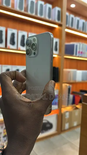 Apple iPhone 15 Pro Max 256 GB White