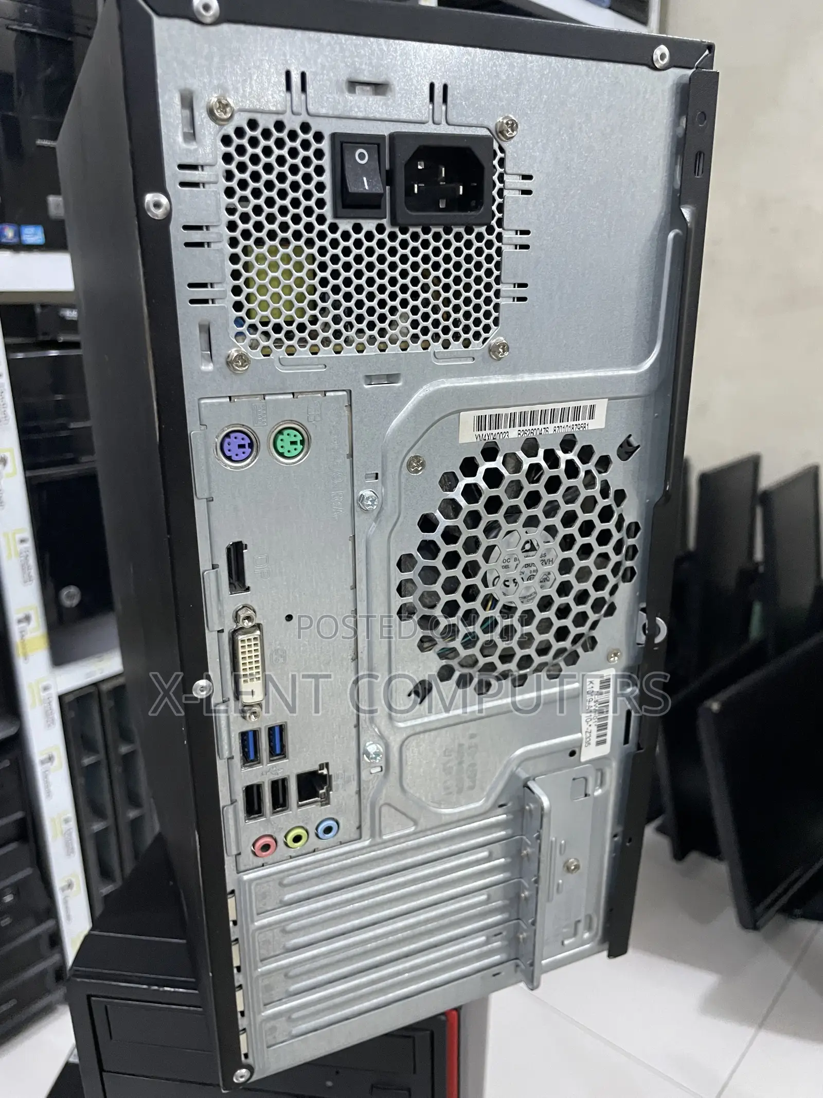 Desktop Computer Fujitsu 8GB Intel Core i5 HDD 500GB