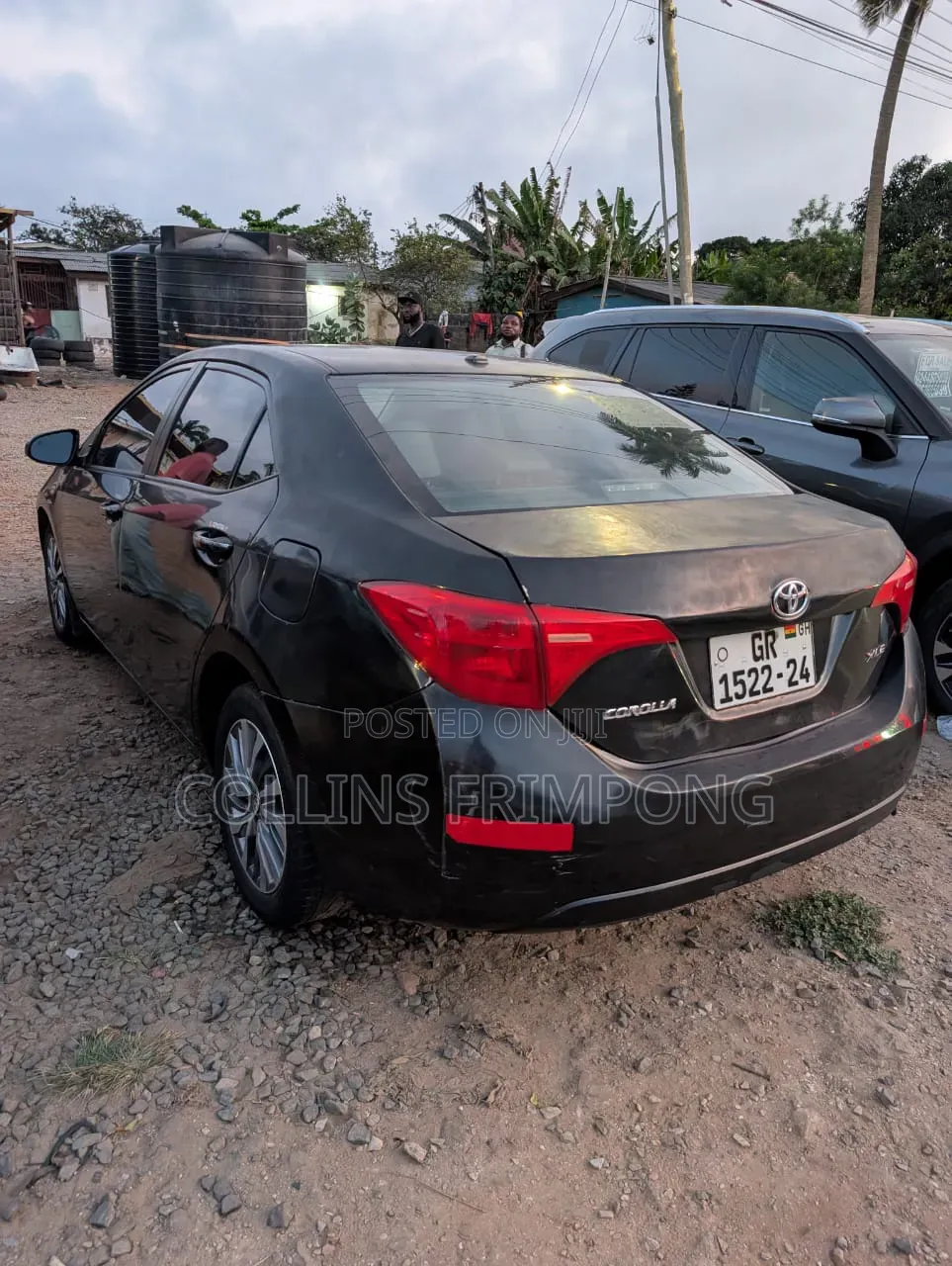 Toyota Corolla XLE (1.8L 4cyl 2A) 2018 Black