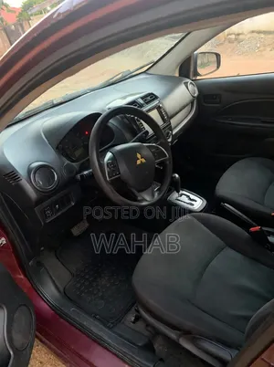 Mitsubishi Mirage G4 SE 2023 Red