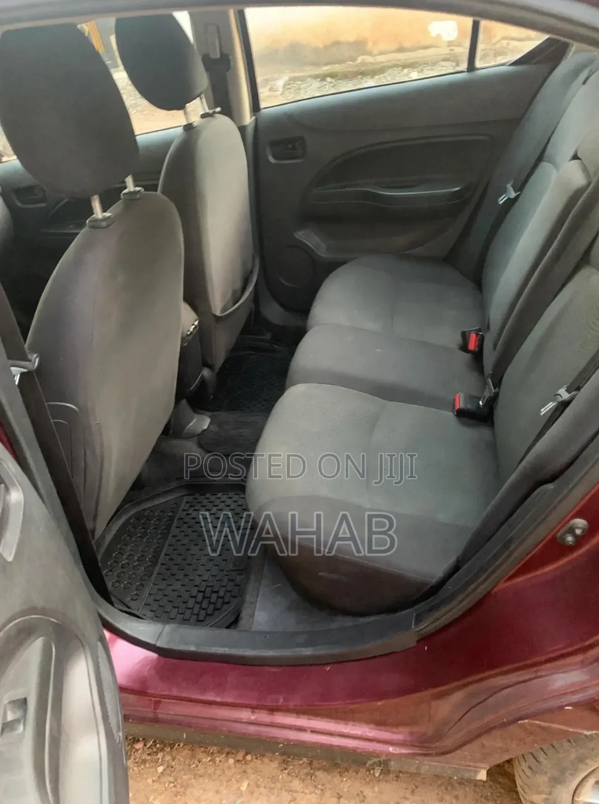 Mitsubishi Mirage G4 SE 2023 Red