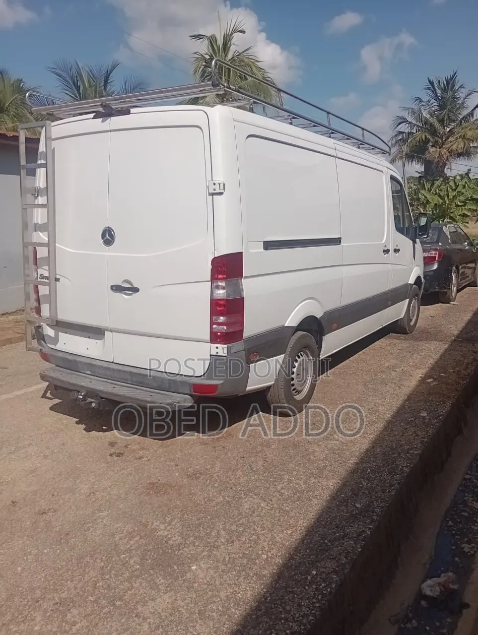 Mercedes-Benz Sprinter 2012 White