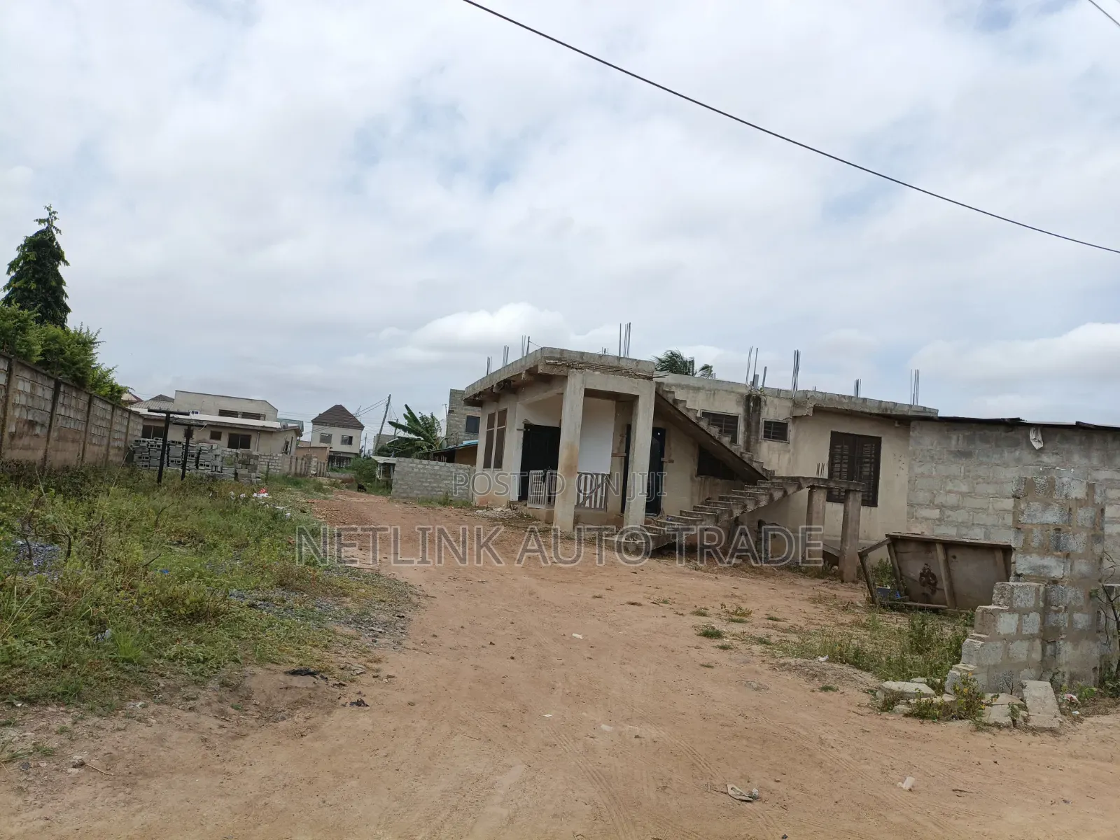 5bdrm House in Police Station for sale