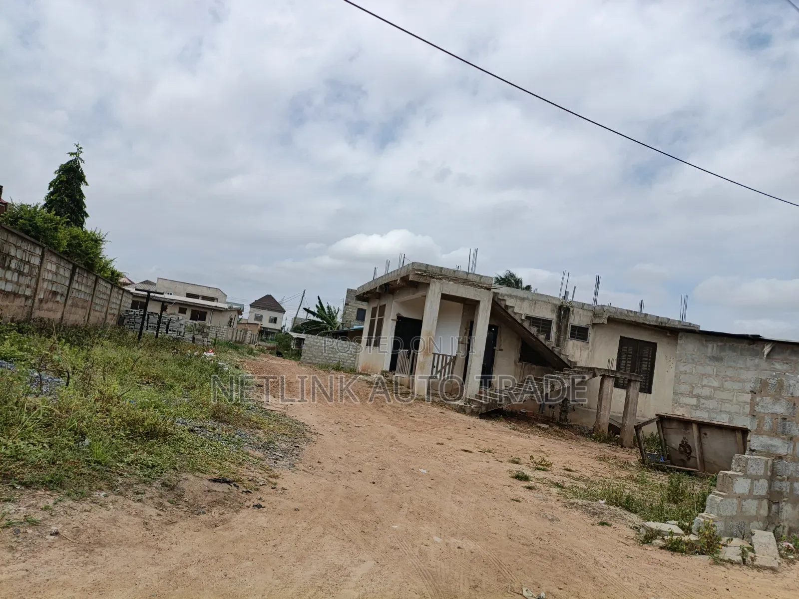 5bdrm House in Police Station for sale