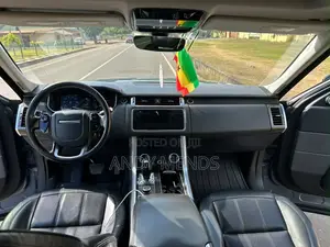 Land Rover Range Rover Sport HSE 2019 Blue