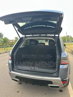 Land Rover Range Rover Sport HSE 2019 Blue