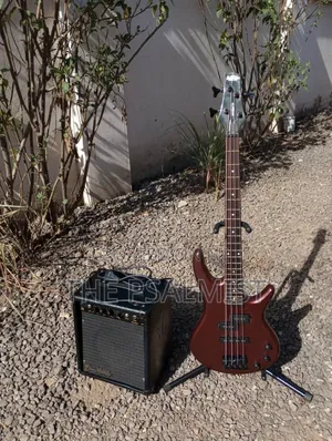 Ibanez Mikro 4STRINGS Bass Guitar & Dean Markley K- 20B Combo