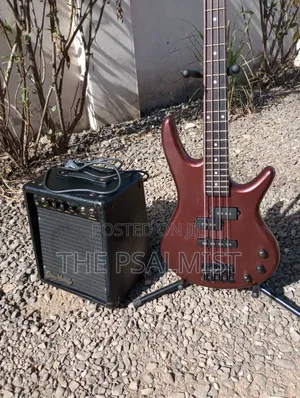 Ibanez Mikro 4STRINGS Bass Guitar & Dean Markley K- 20B Combo