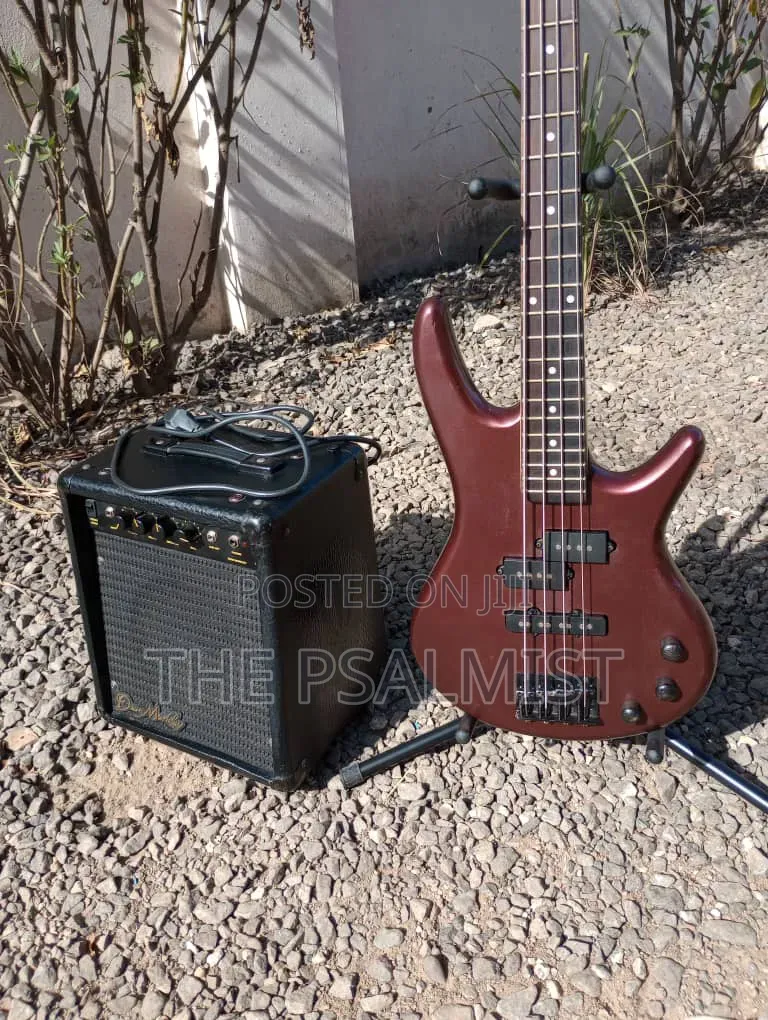 Ibanez Mikro 4STRINGS Bass Guitar & Dean Markley K- 20B Combo