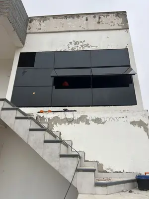 Frameless Windows With 8mm Tempered Glass