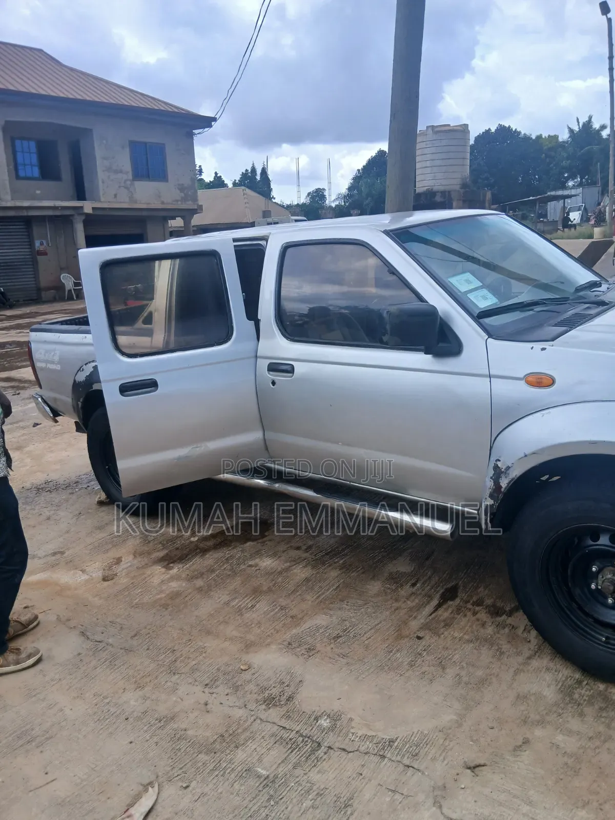 Nissan Hardbody 2016 Silver