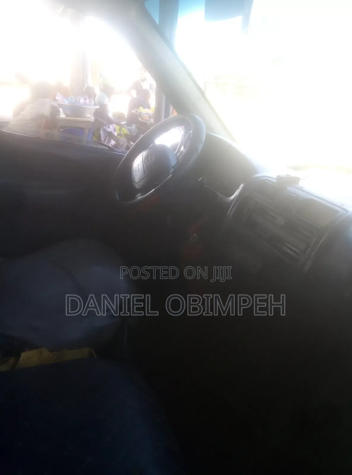 Toyota HiAce 2002 Blue