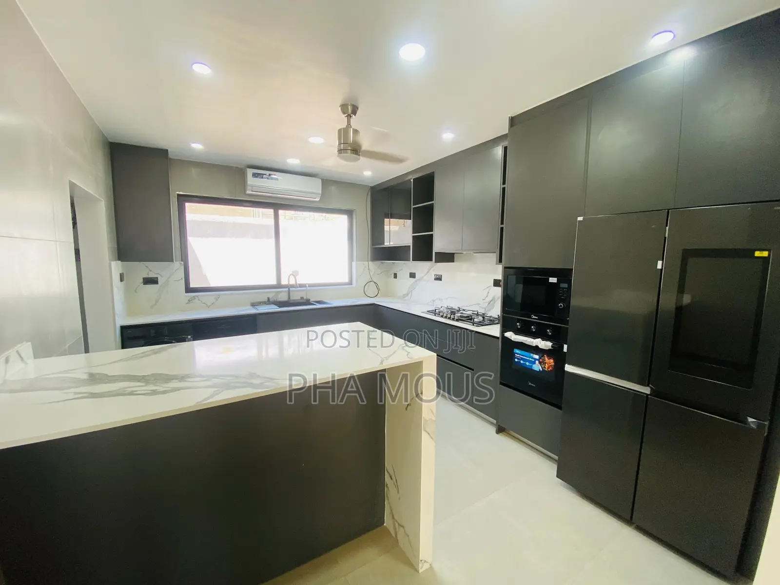 5bdrm House in Tesano for sale