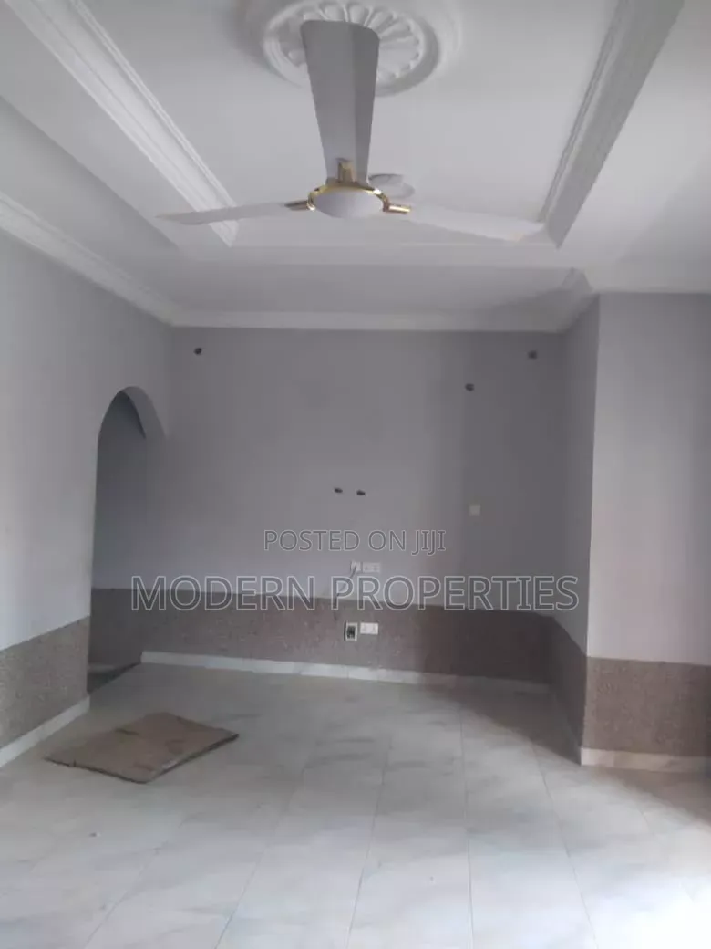 2bdrm Apartment in Modern Properties, Nsawam Adoagyiri Municipal