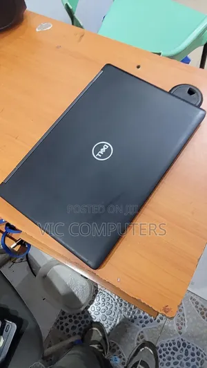 Laptop Dell Precision 3530 16GB Intel Core i7 SSD 256GB