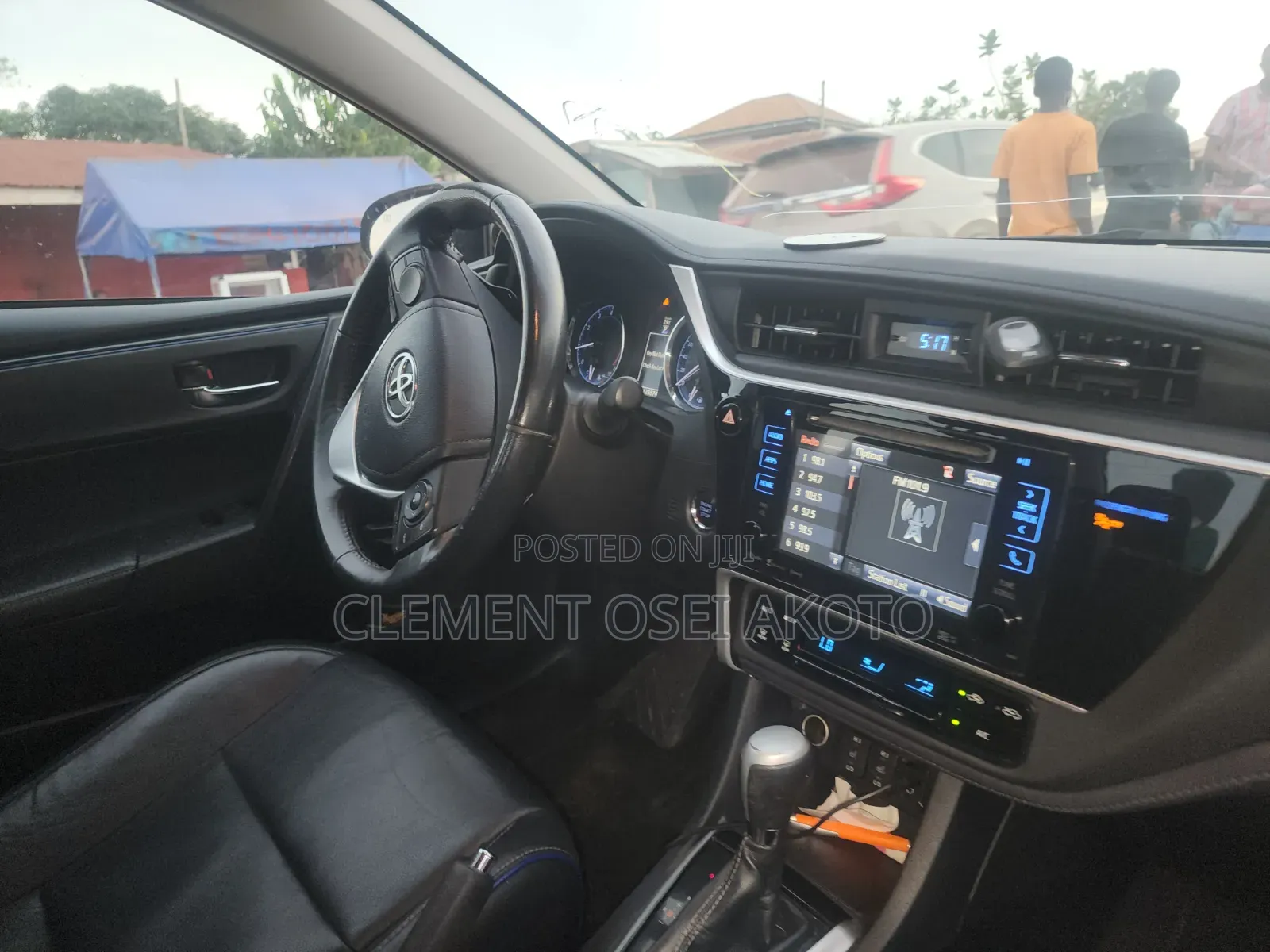 Toyota Corolla XSE (1.8L 4cyl 2A) 2018 Gray