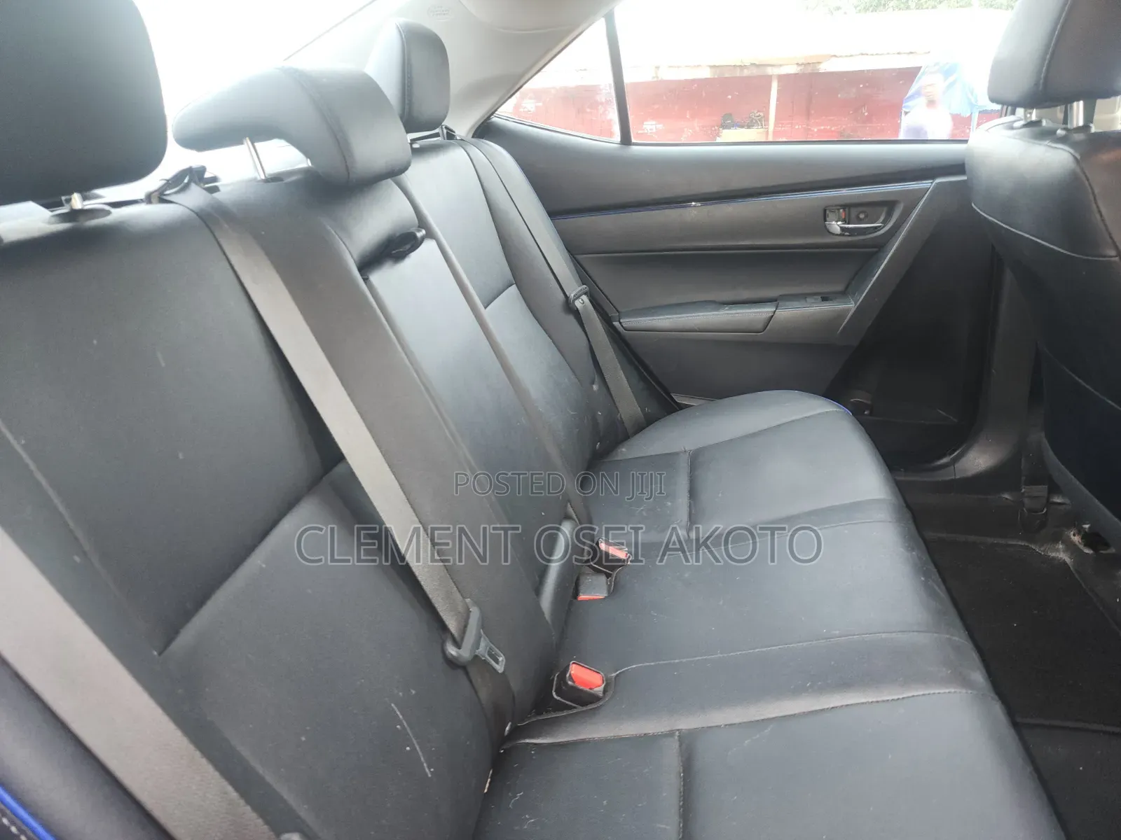 Toyota Corolla XSE (1.8L 4cyl 2A) 2018 Gray