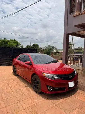 Toyota Camry 2013 Red