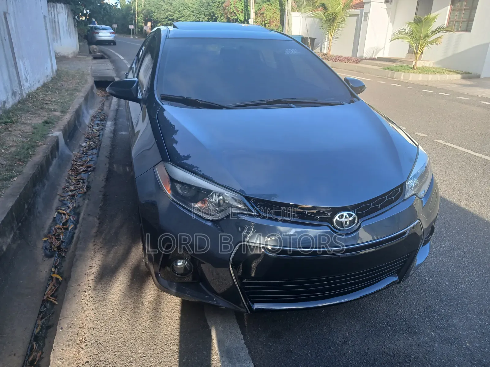 Toyota Corolla S 4dr Sedan (1.8L 4cyl CVT) 2015 Gray