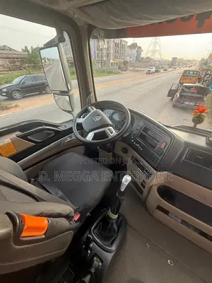 Cargo Truck Head + Trailer