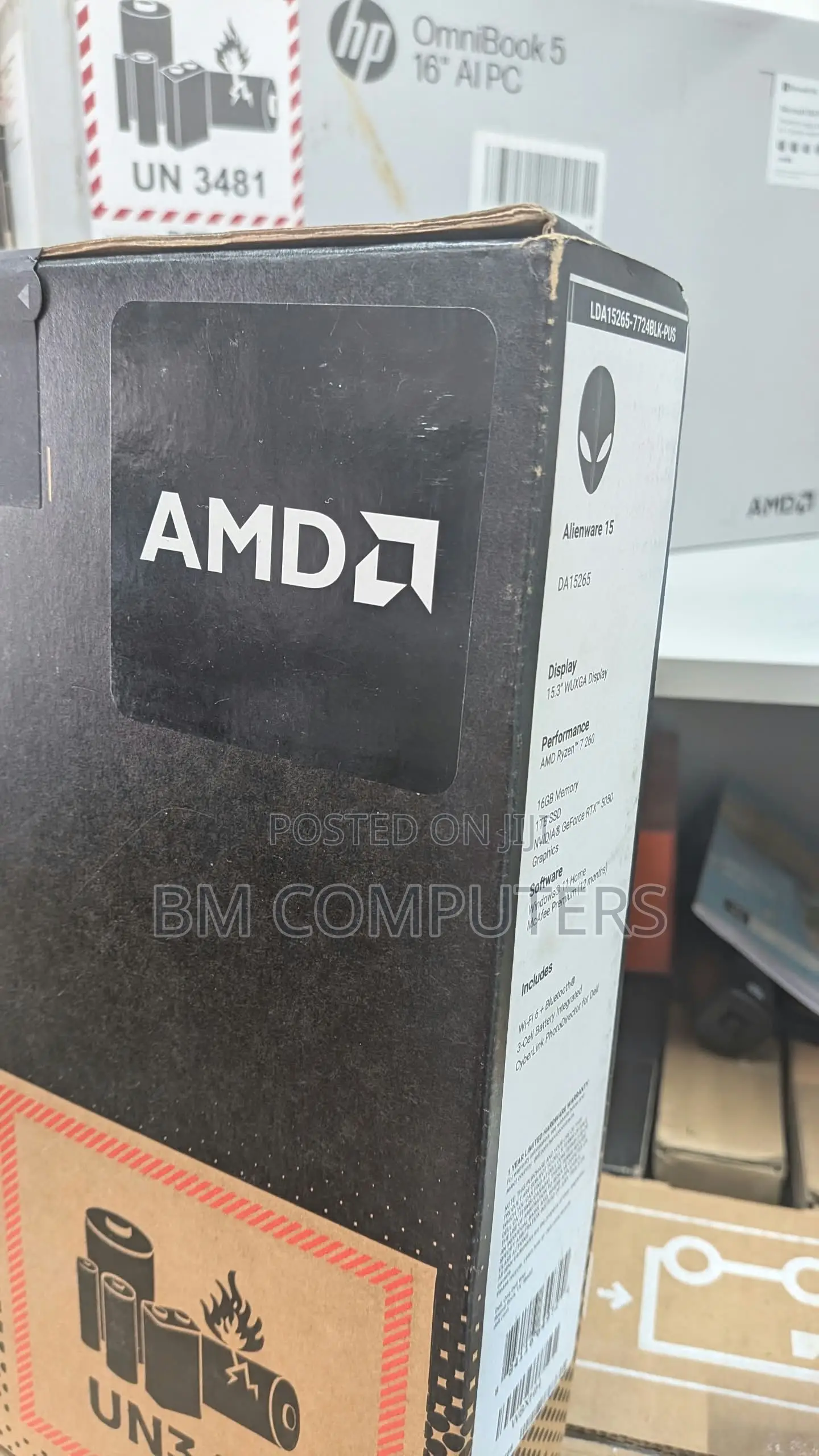 New Laptop Alienware 15 16GB AMD Ryzen 7 SSD 1T