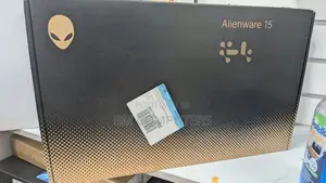 New Laptop Alienware 15 16GB AMD Ryzen 7 SSD 1T