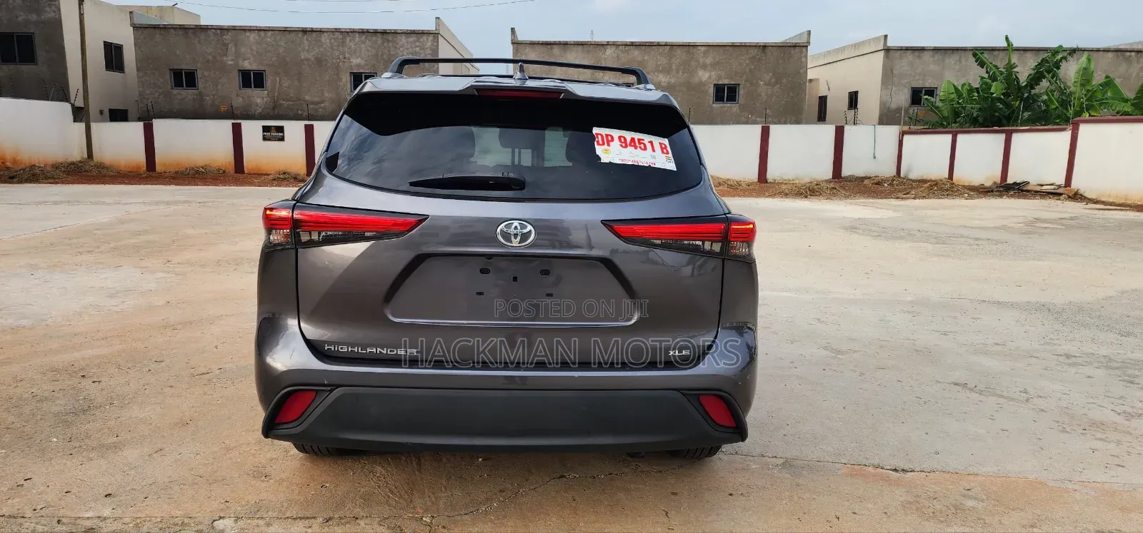 Toyota Highlander XLE 2021 Gray