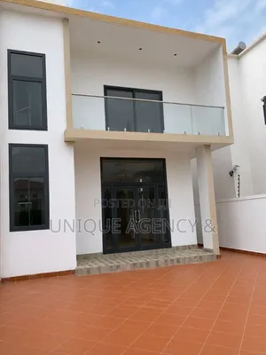3bdrm Duplex in Baatsona Total for sale