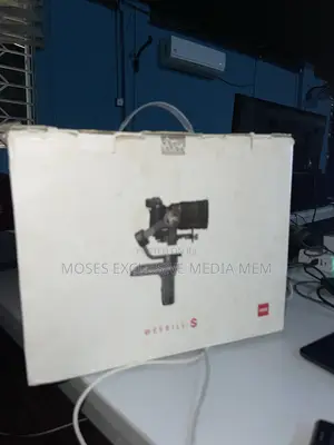 Zhiyun WEEBILL-S 3-Axis Camera Gimbal – 99% New