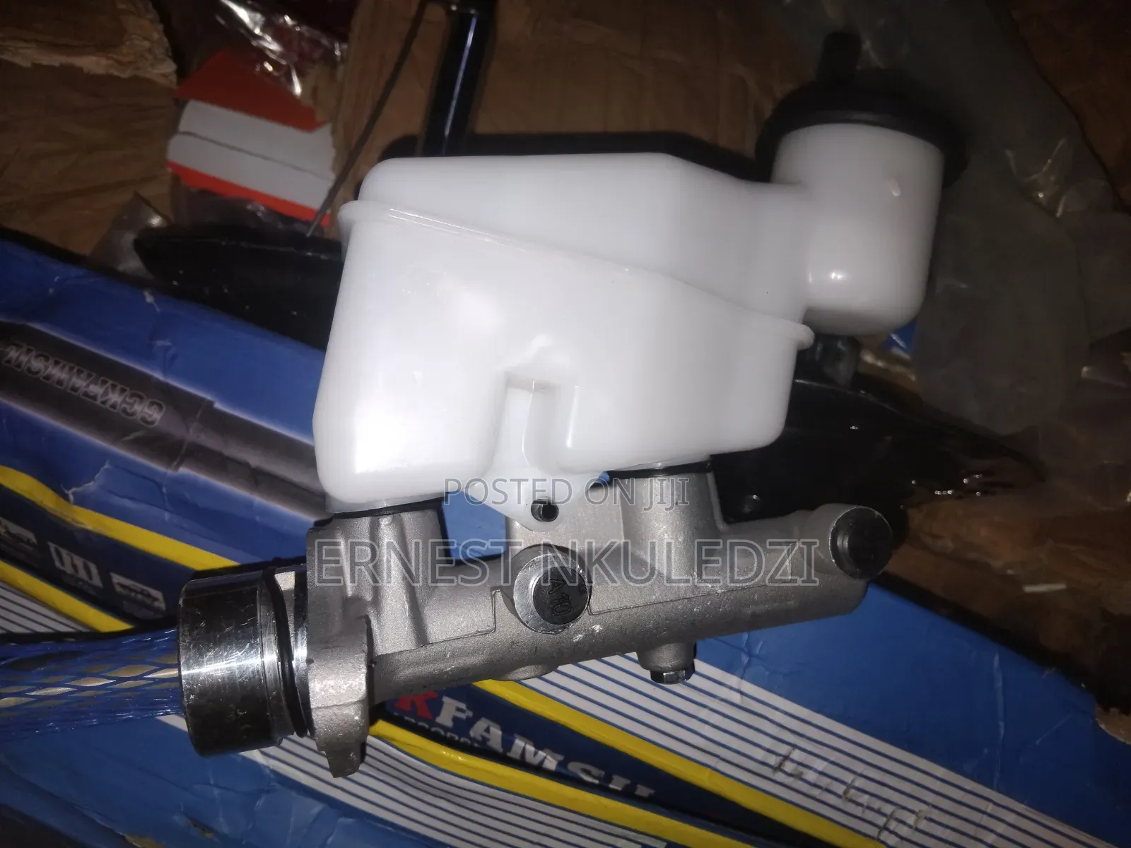 Toyota Yaris Vitz Brake Pot